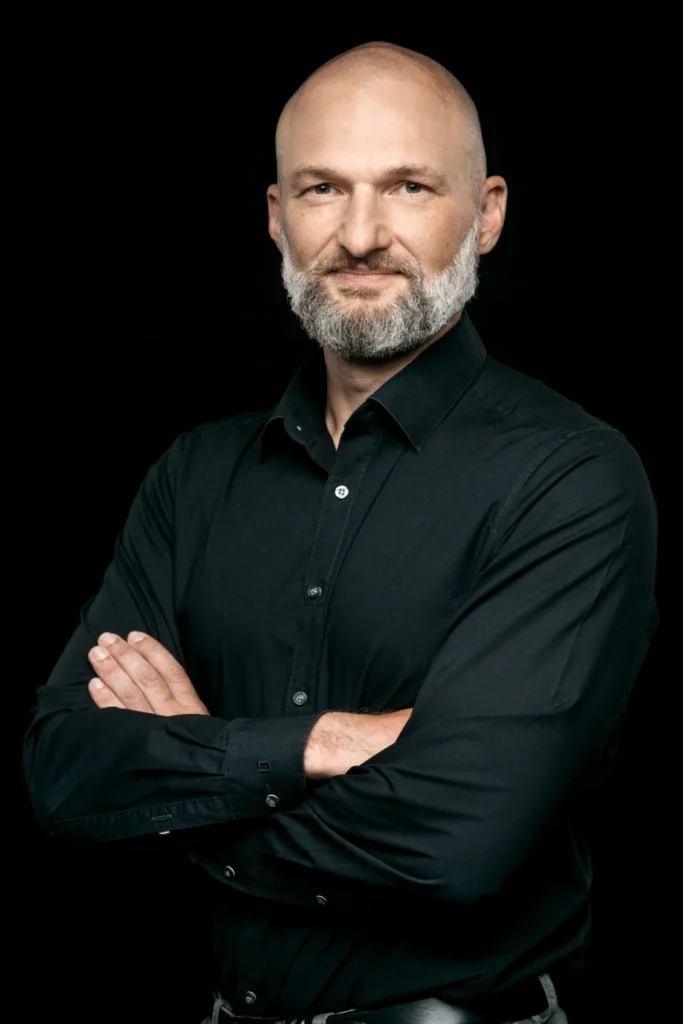 Adam Dolník